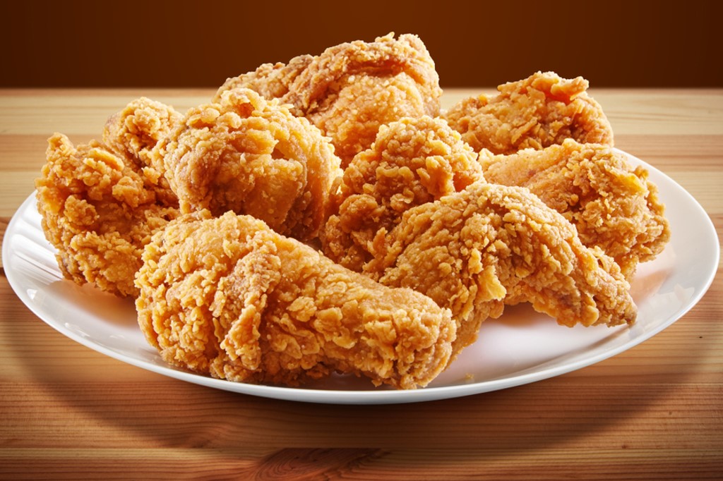 Renyahnya Kebahagiaan: Ayam Goreng Crispy Bang Kodir, Favorit Warga Cilacap